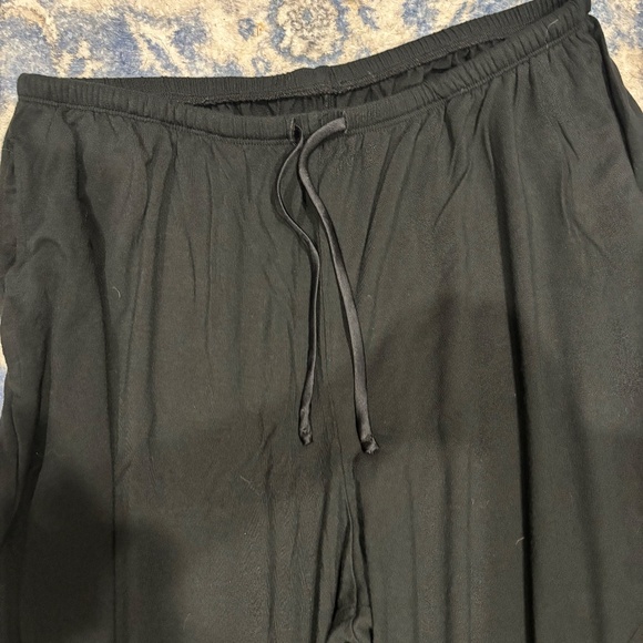 Black Victoria's Secret PJ Set - SZ. M - Picture 7 of 8